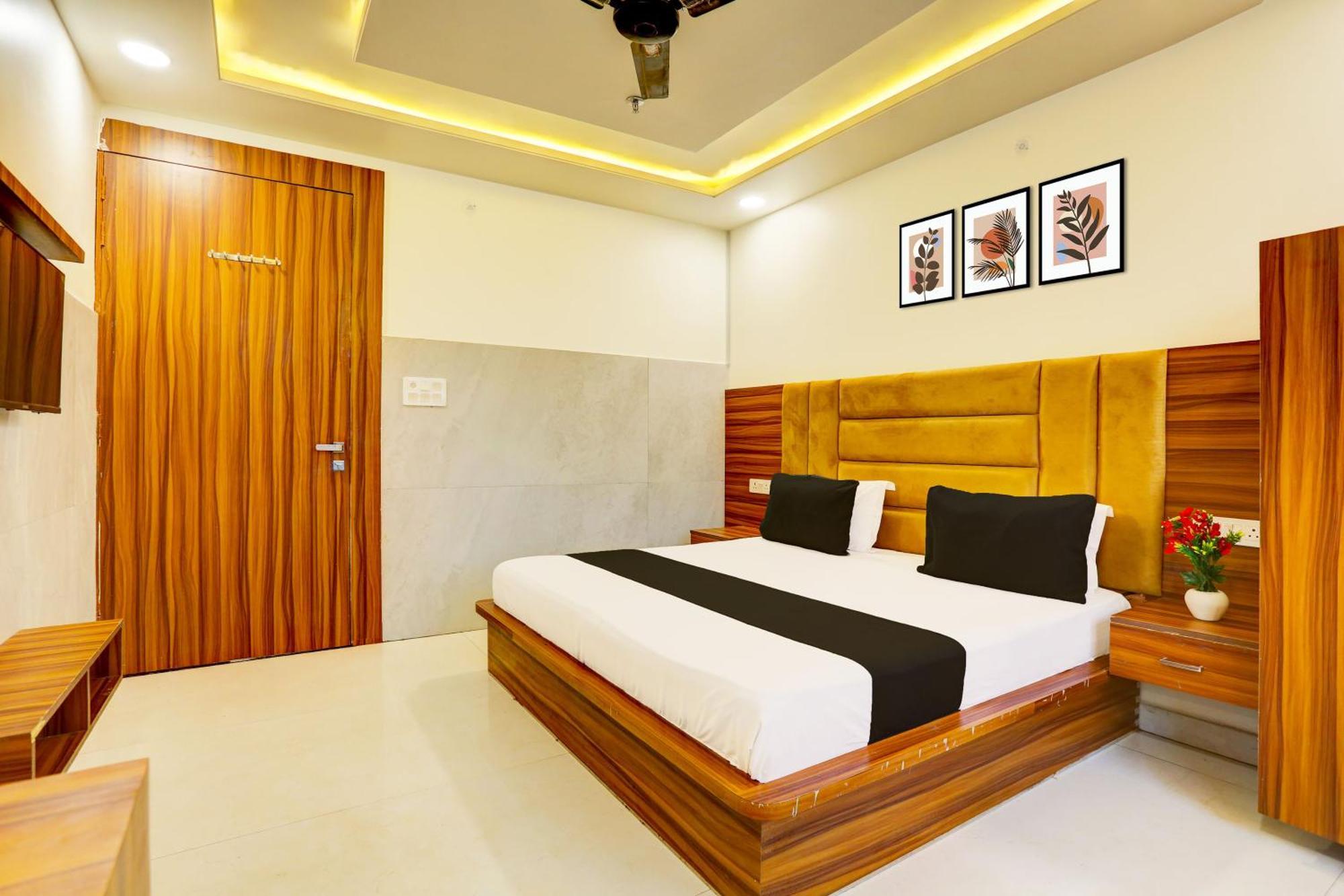 Hotel O Dev Paradise Gokul Екстериор снимка