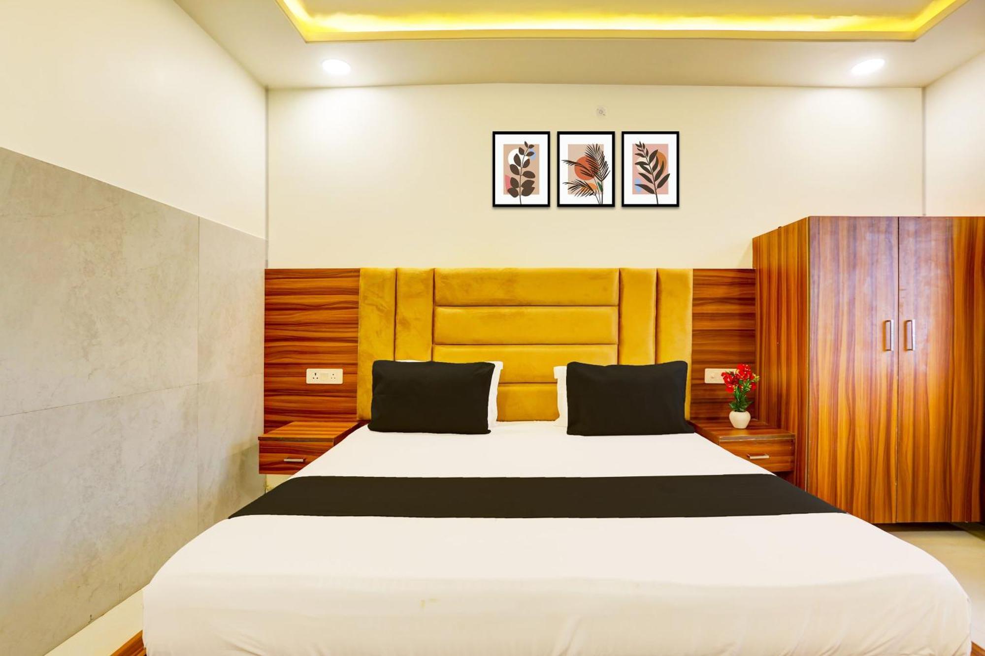 Hotel O Dev Paradise Gokul Екстериор снимка