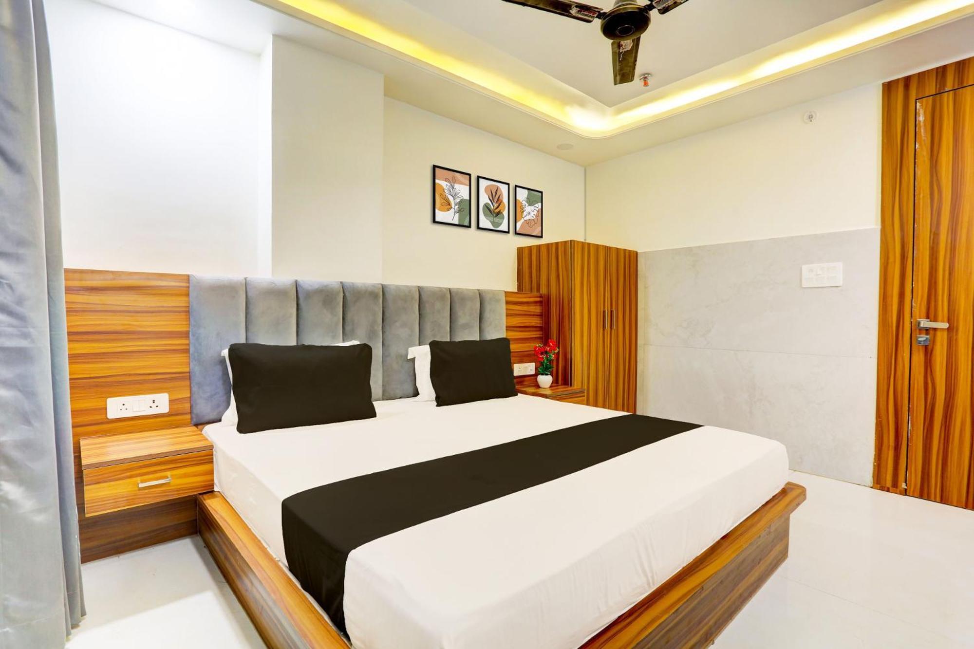 Hotel O Dev Paradise Gokul Екстериор снимка